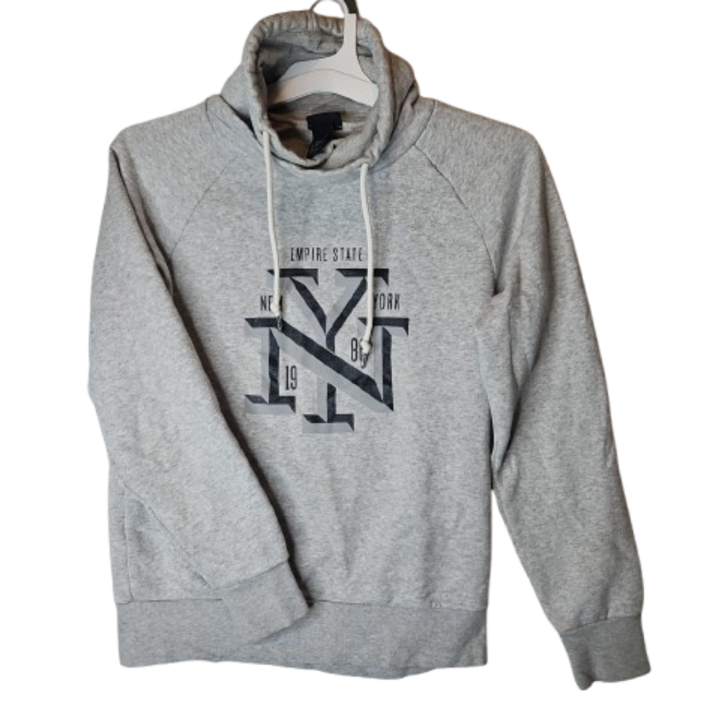 H&M Empire State New York 1986 Cawl Neck Gray Pullover Hoodie Unisex Sweater XS
